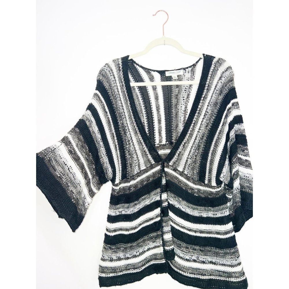 Coldwater Creek Black & White Yarn Cardigan Large euc